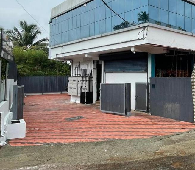 New Star Homes Kotamangalam Exterior photo